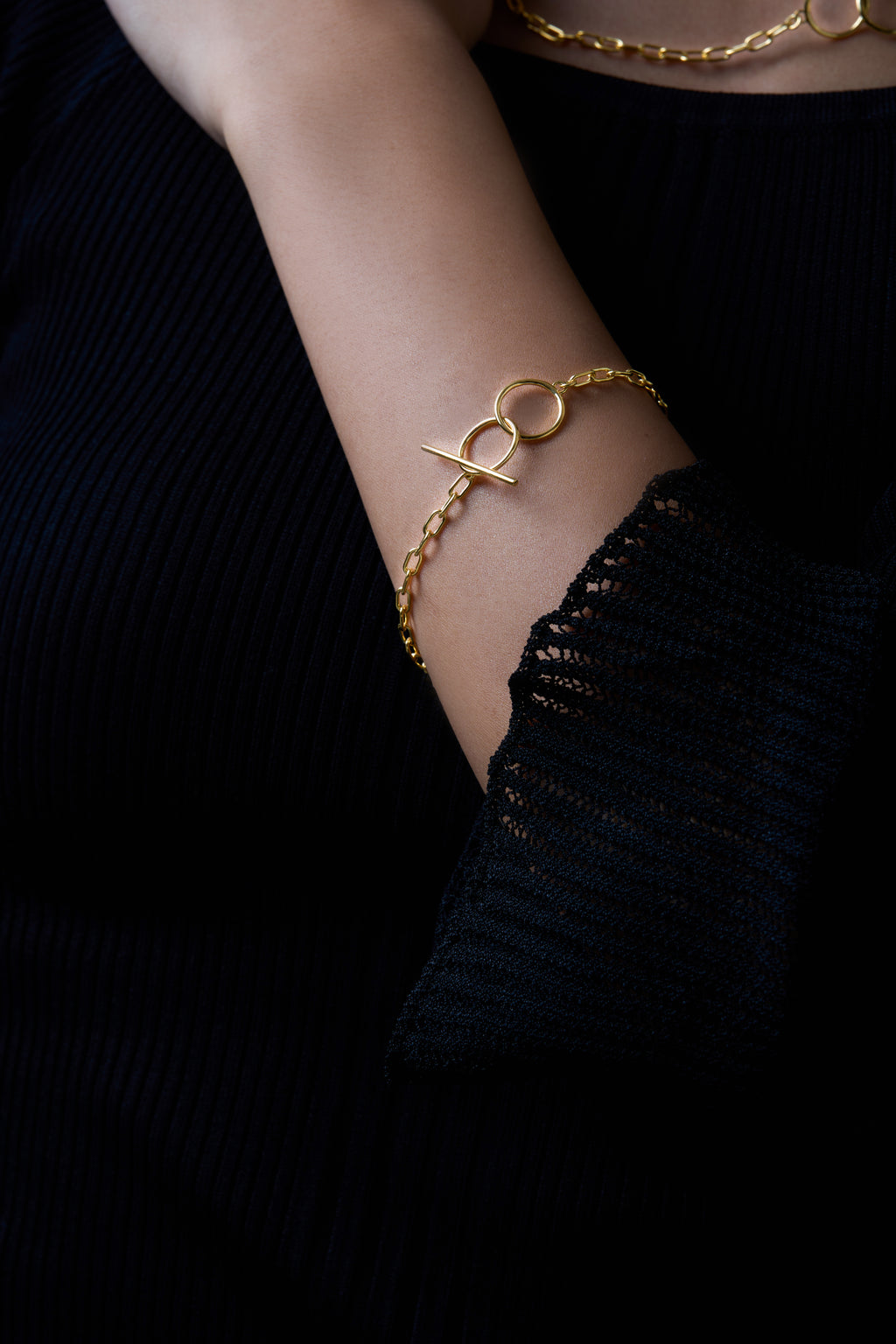 Twin Loop Toggle Chain Gold Bracelet