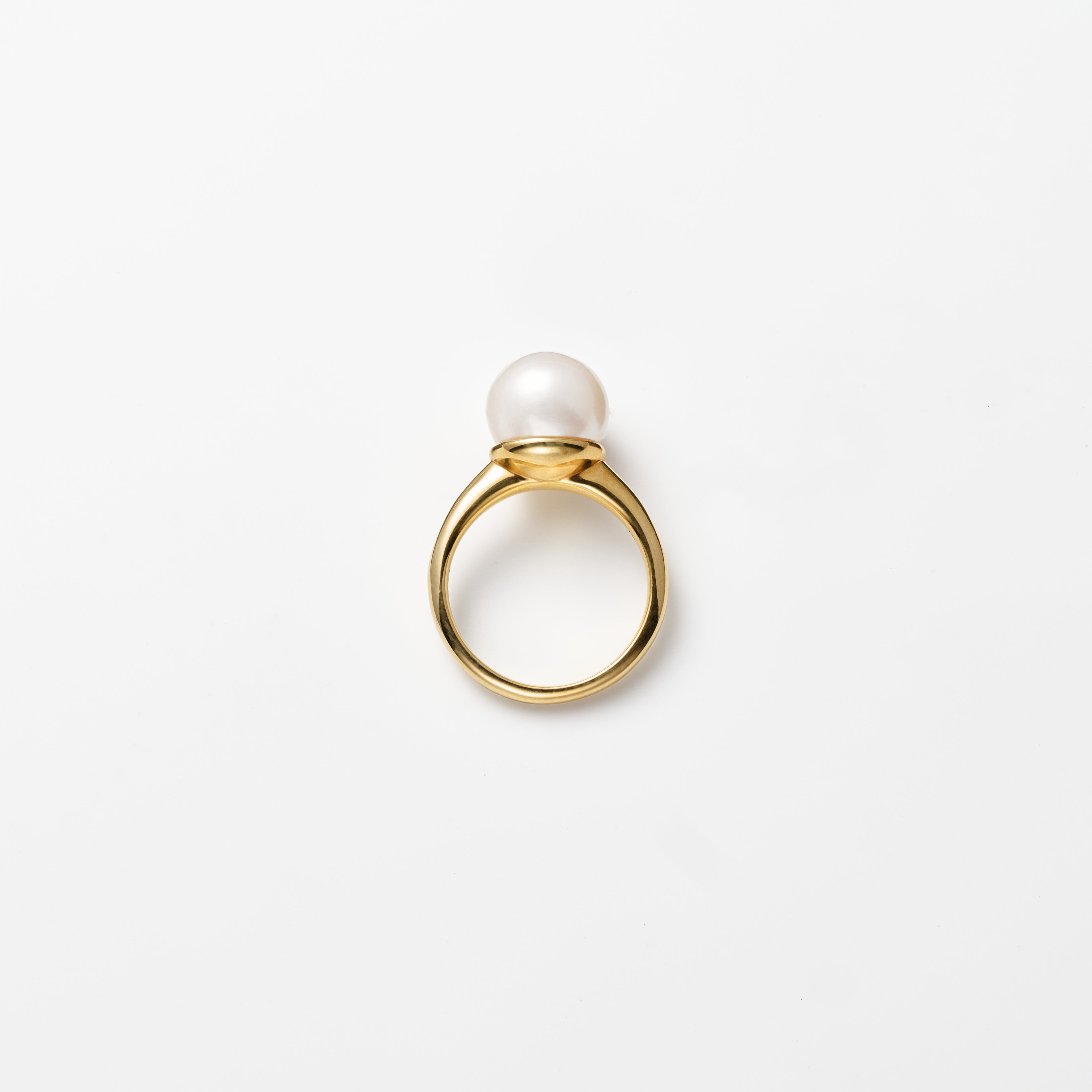 Modern Pearl Gold Ring