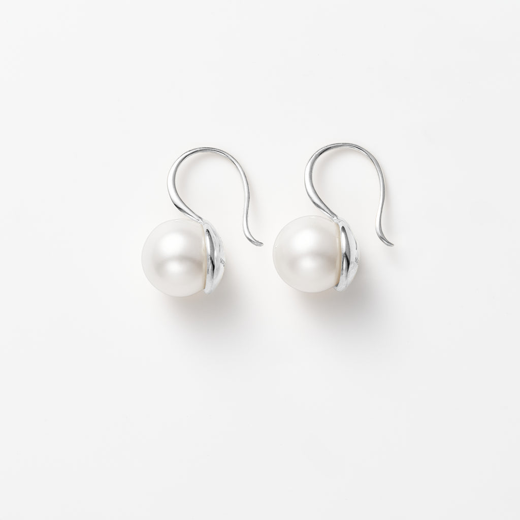 Modern Pearl Silver Earrings