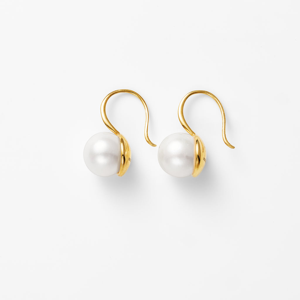 Modern Pearl Gold Earrings