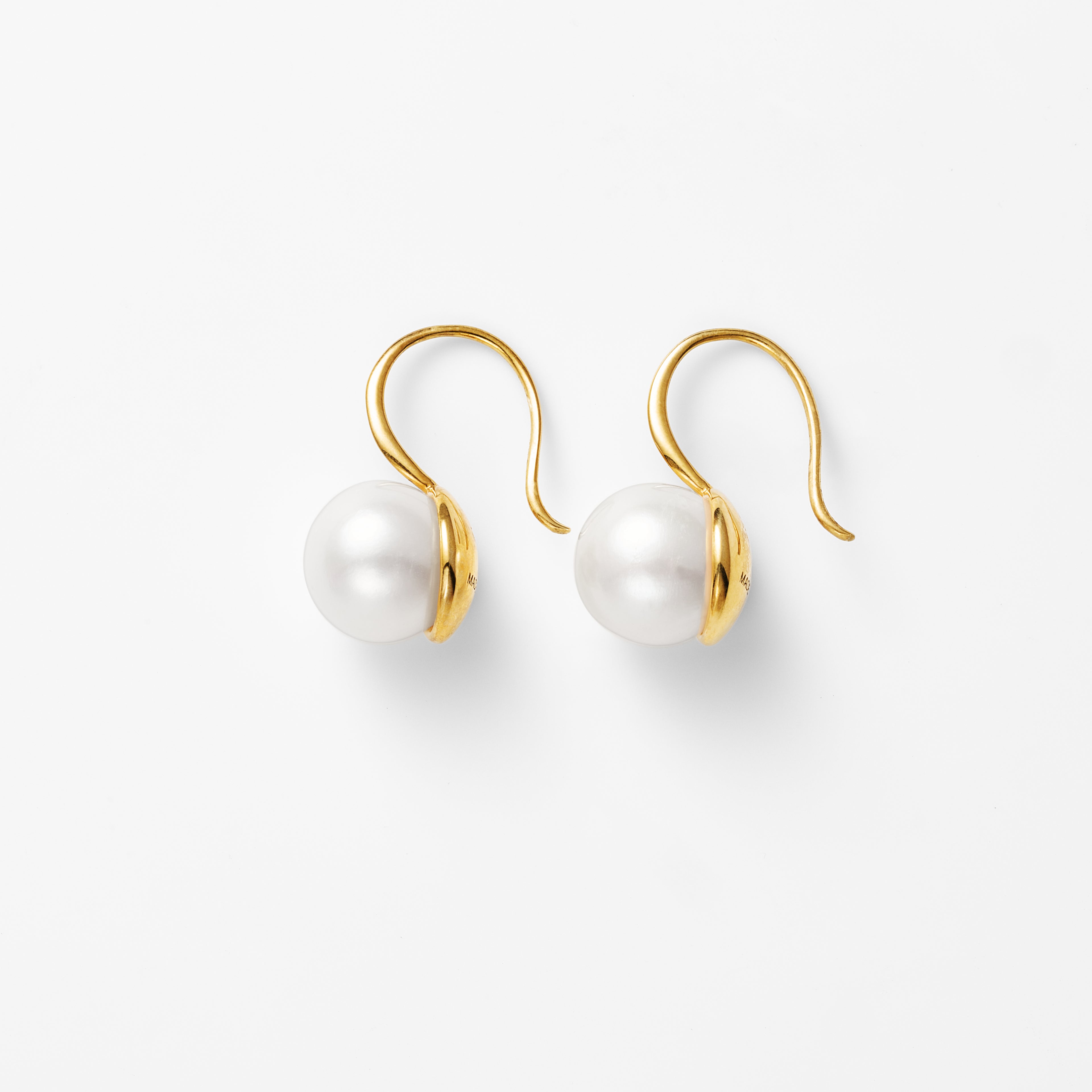 Modern Pearl Gold Earrings