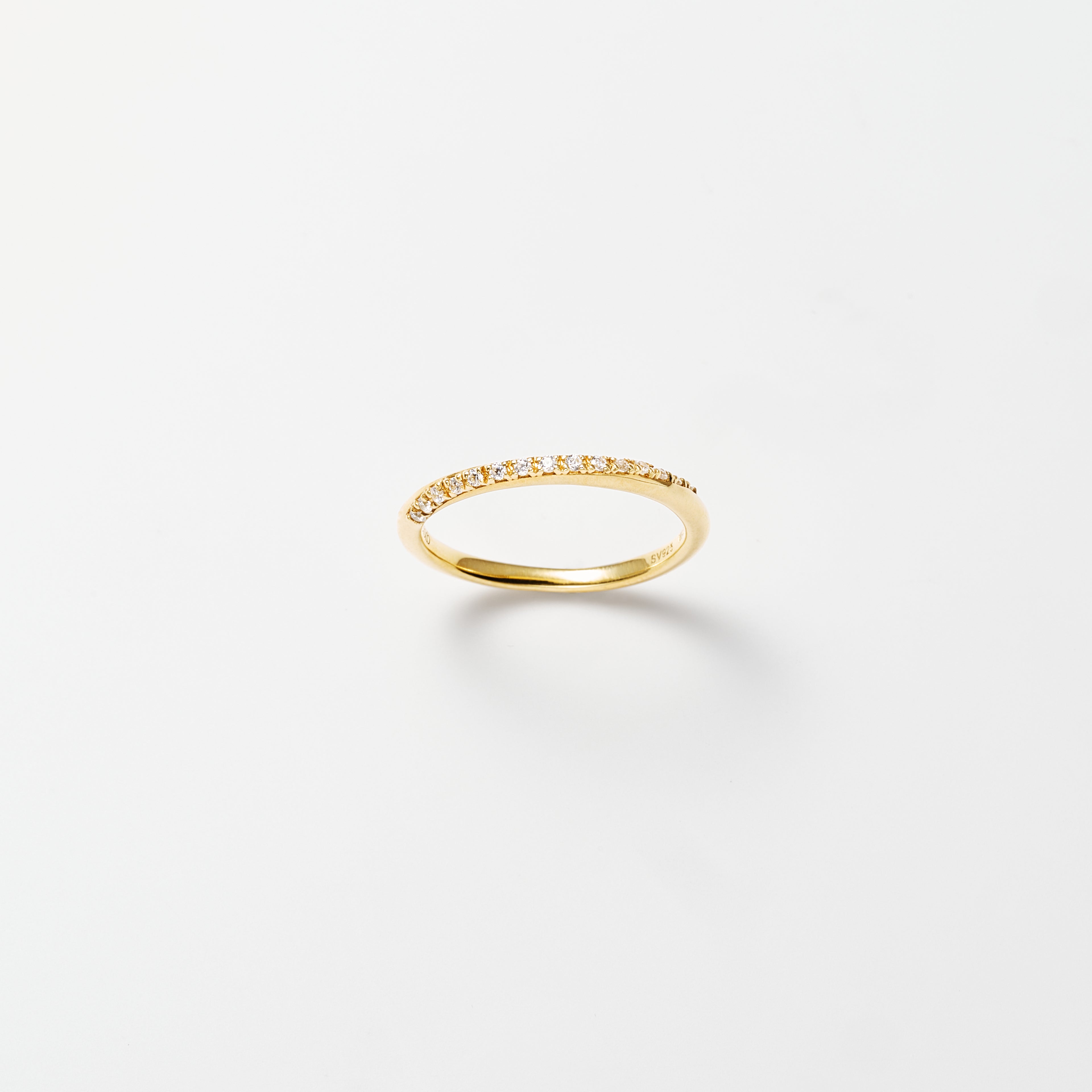 Oblique Stone Setting Gold Ring