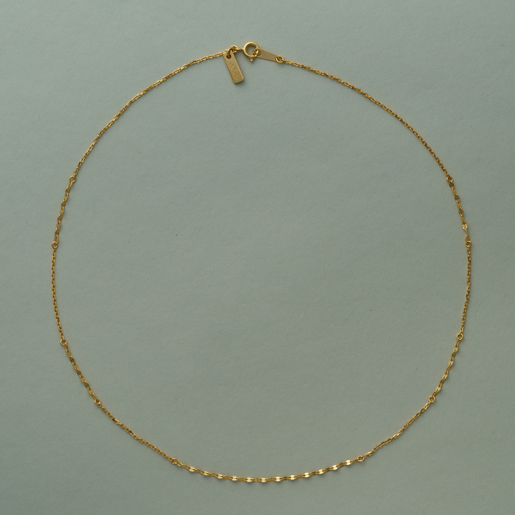 Gold Petal Link Necklace