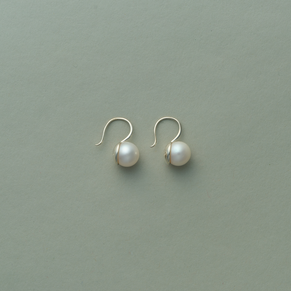 Modern Pearl Silver Earrings